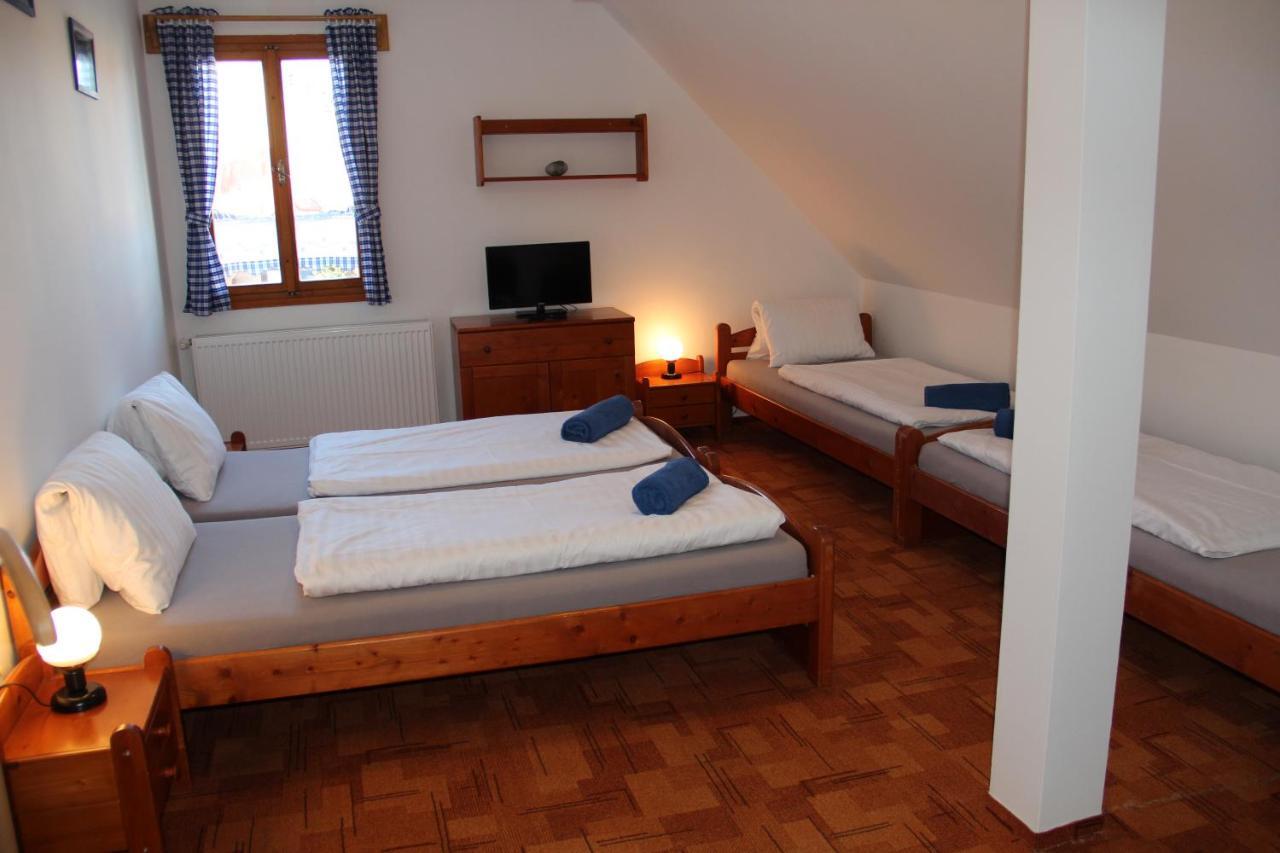 Modry Pension Rokytnice Rokytnice nad Jizerou Bagian luar foto